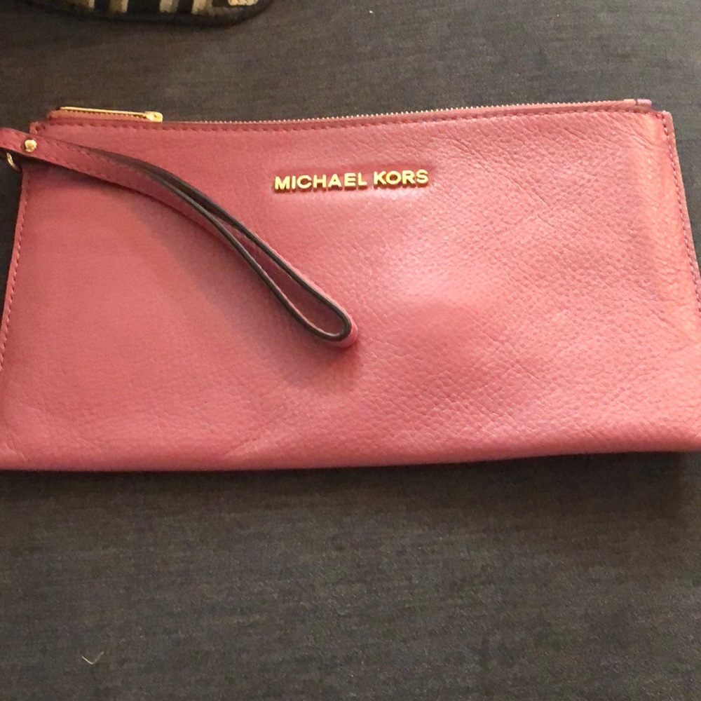 Michael Kors wristlet